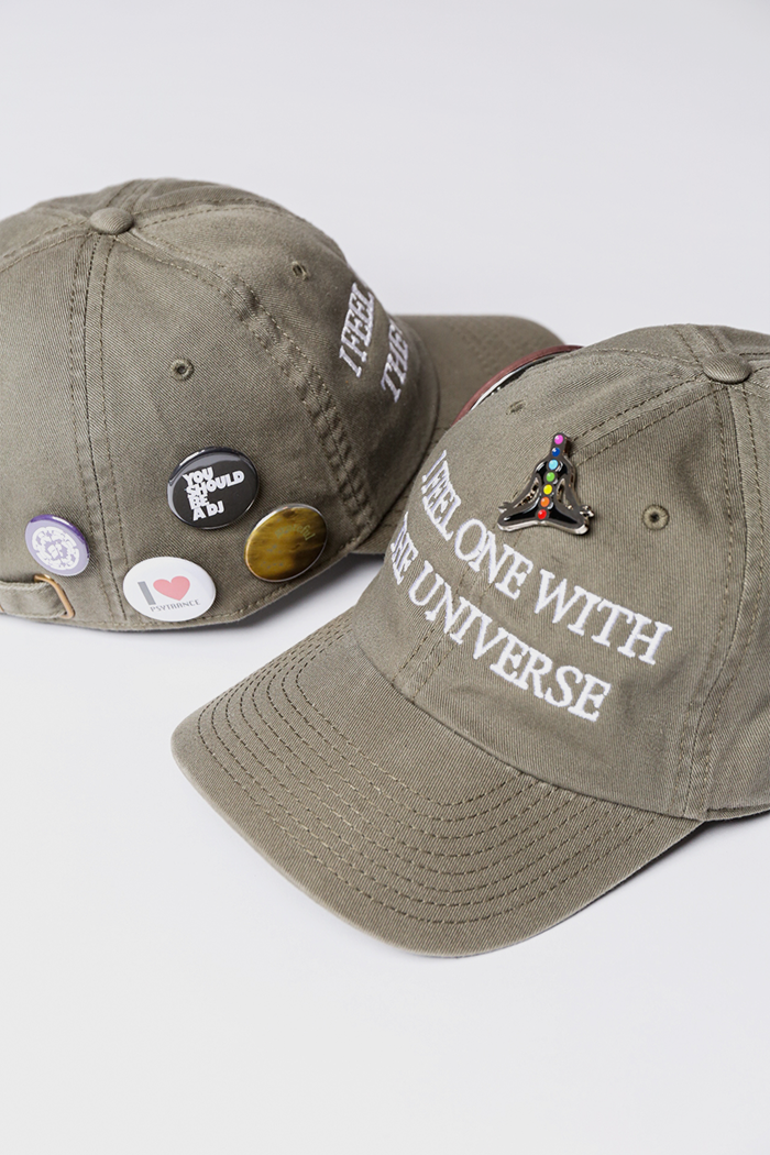 UNIVERSE CAP